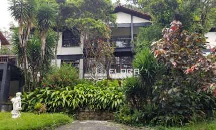 Casa com 4 dormitórios à venda, 400 m² por R$ 975.000,00 - Vila Progresso - Niterói/RJ
