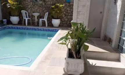 Cobertura com 3 dormitórios à venda, 300 m² por R$ 2.200.000,00 - Icaraí - Niterói/RJ