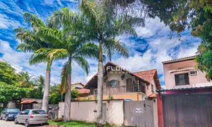 Casa com 4 dormitórios à venda, 221 m² por R$ 900.000,00 - Piratininga - Niterói/RJ