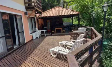 Casa com 4 dormitórios à venda, 400 m² por R$ 1.500.000,00 - Itaipu - Niterói/RJ