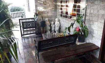 Casa com 5 dormitórios à venda, 200 m² por R$ 750.000,00 - Piratininga - Niterói/RJ