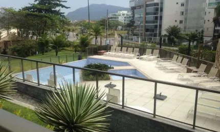 Apartamento na Praia de Piratininga no Punta Del Mar 4 quartos.