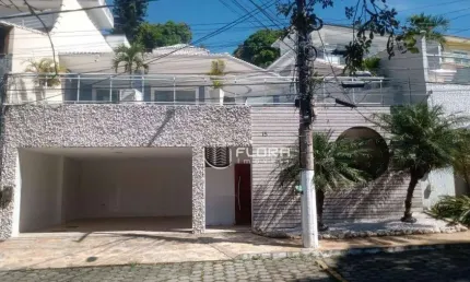 Casa com 3 dormitórios à venda, 160 m² por R$ 700.000,00 - Várzea das Moças - Niterói/RJ
