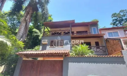 Casa com 4 dormitórios à venda, 200 m² por R$ 450.000,00 - Piratininga - Niterói/RJ