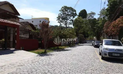 Terreno à venda, 560 m² por R$ 80.000,00 - Baldeador - Niterói/RJ