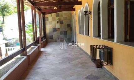 Casa com 3 dormitórios à venda, 370 m² por R$ 2.400.000,00 - Itacoatiara - Niterói/RJ