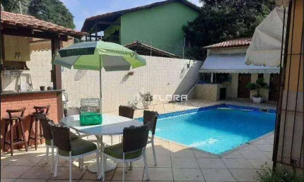 Casa com 4 dormitórios à venda, 277 m² por R$ 950.000,00 - Itaipu - Niterói/RJ