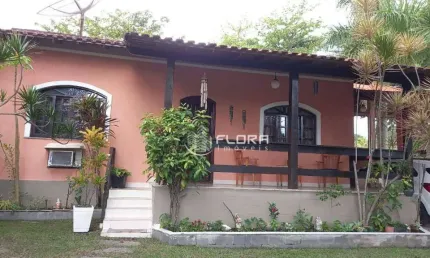 Casa com 2 dormitórios à venda, 150 m² por R$ 649.990,00 - Ponta Grossa - Maricá/RJ