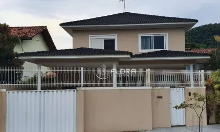 Casa com 5 dormitórios à venda, 280 m² por R$ 1.800.000,00 - Piratininga - Niterói/RJ