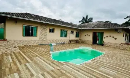 Chácara com 3 dormitórios à venda no bairro Escalvados - Navegantes/SC