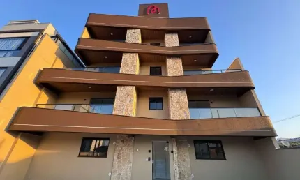 Apartamento com 3 dormitórios à venda, 71 m² por R$ 539.000,00 - Centro - Navegantes/SC