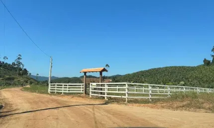 Chácara / sítio à venda no Braço Serafim, Luiz Alves 