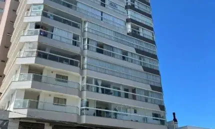 Apartamento com 3 dormitórios em Gravatá - Navegantes/SC