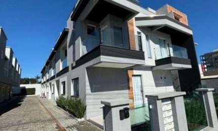 Casa com 2 dormitórios à venda, 92 m² por R$ 510.000,00 - Centro - Navegantes/SC