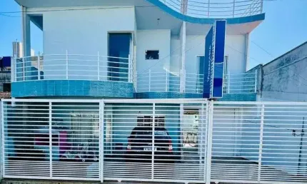 Casa com 4 dormitórios à venda, 194 m² por R$ 980.000,00 - Centro - Navegantes/SC