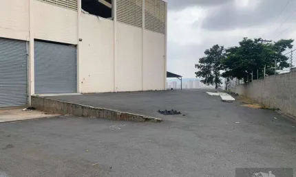 Galpão para Venda em Santana de Parnaíba, Jardim Santa Marta (Fazendinha)