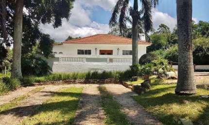 Sítio para Venda em Cabreúva, Cururú, 8 dormitórios, 3 banheiros, 3 vagas