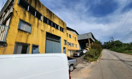 Barracão / Galpão / Depósito à venda na Rua São Vicente, Parque Rincão, Cotia