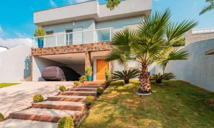 Casa em Condomínio para Venda em Cotia, Granja Viana, 3 dormitórios, 3 suítes, 4 banheiros, 6 vagas