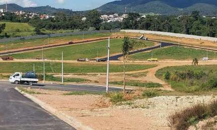 Terreno à venda na Rodovia Bandeirantes, Chácara Malota, Jundiaí