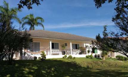 Casa para Venda em Jandira, Nova Higienópolis, 2 dormitórios, 1 suíte, 2 banheiros, 8 vagas