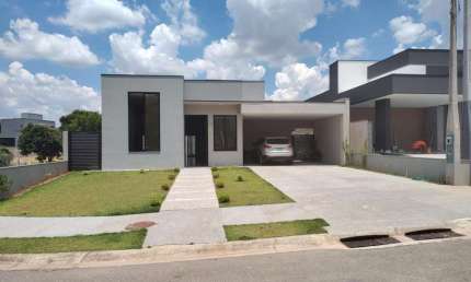 Casa em Condomínio para Locação em Louveira, Santa Isabel, 4 dormitórios, 2 suítes, 3 banheiros, 2 vagas