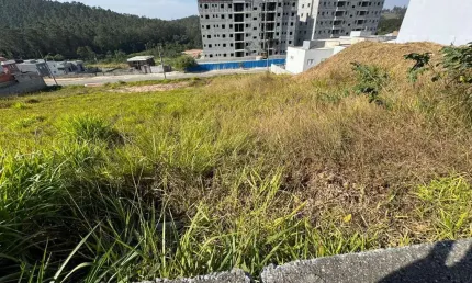 Terreno à venda na Avenida dos Ipês, Portais (Polvilho), Cajamar