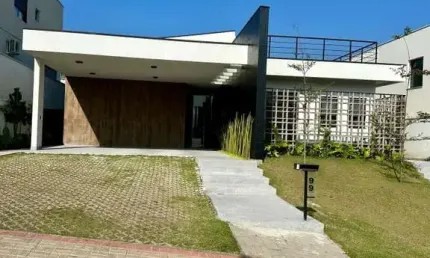 Casa em Condomínio para Venda em Santana de Parnaíba, Cidade Tamboré, 3 dormitórios, 3 suítes, 4 banheiros, 2 vagas