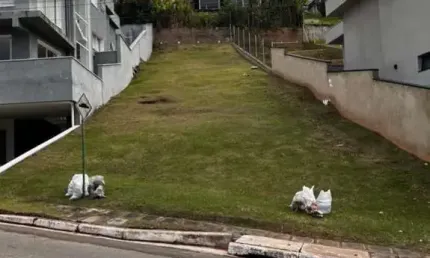 Terreno em condomínio para venda em santana de parnaíba, tamboré