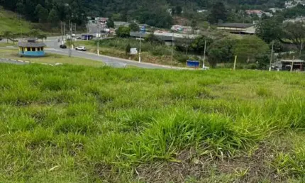 Terreno para Venda em Santana de Parnaíba, Loteamento Jardim das Flores
