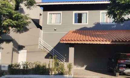 Casa em Condomínio para Venda em Várzea Paulista, Condomínio Chacur, 3 dormitórios, 1 suíte, 2 banheiros, 2 vagas