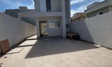 Casa para Venda em Cajamar, Portais (Polvilho), 2 dormitórios, 2 suítes, 3 banheiros, 2 vagas