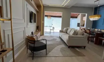 Sobrado para Venda em Jundiaí, Jardim Shangai, 3 dormitórios, 1 suíte, 2 banheiros, 2 vagas