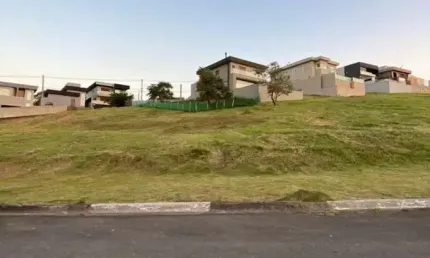 Terreno em Condomínio para Venda em Santana de Parnaíba, Parque Santana