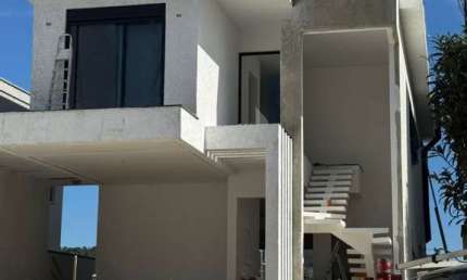 Casa para Venda em Santana de Parnaíba, Suru, 3 dormitórios, 3 suítes, 4 banheiros, 2 vagas