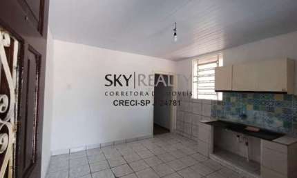 Casa com 1 quarto para alugar na Rua Irmão José Gois de Araújo, 60, Vila Santana, São Paulo por R$ 1.000