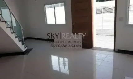 Casa com 3 quartos à venda na Praça Pierre Loti, 50, Jardim Sabará, São Paulo por R$ 736.000