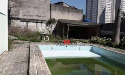 Sobrado a venda  com 675m² de terreno e  215 m² de área construída, Valor R$ 1.599.999.99