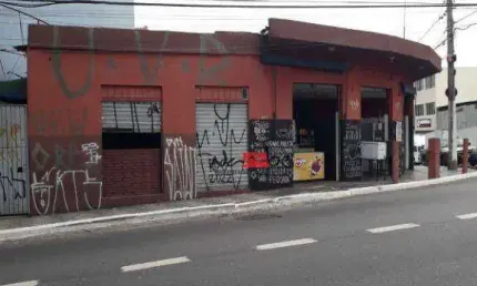 Casa térrea e ponto comercial para venda, valor R$ 800.000