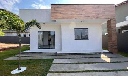 Casa para Venda em São Pedro da Aldeia, Rod. Amaral Peixoto, 3 dormitórios, 1 suíte, 2 banheiros, 3 vagas