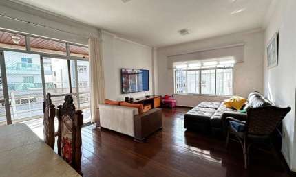 Apartamento para Venda em Cabo Frio, Algodoal, 3 dormitórios, 3 suítes, 4 banheiros, 2 vagas