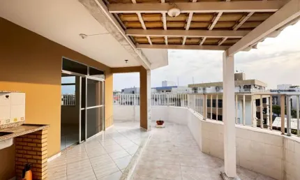 Cobertura para Venda em Cabo Frio, Algodoal, 4 dormitórios, 2 suítes, 3 banheiros, 2 vagas