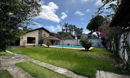 Mansão para Venda em Cabo Frio, Palmeiras, 5 dormitórios, 1 suíte, 4 banheiros, 7 vagas