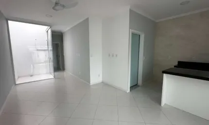 Apartamento para Venda em Cabo Frio, VILA DO PERO, 3 dormitórios, 1 suíte, 2 banheiros, 2 vagas