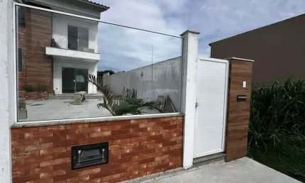 Casa para Venda em Cabo Frio, Praia do Foguete, 4 dormitórios, 1 suíte, 3 banheiros, 2 vagas