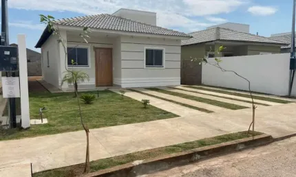 Casa em condomínio fechado com 3 quartos à venda no Distrito Industrial, Cuiabá 