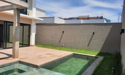 Casa em condomínio fechado com 3 quartos à venda no Jardim Imperial, Cuiabá 