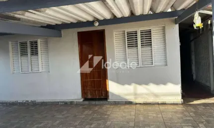 Casa com 2 quartos para alugar no UFMT, Cuiabá 