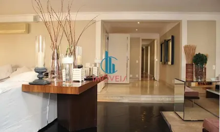 Apartamento Alto Padrão &#224; Venda com 4 Quartos e 4 Vagas no Jardins - SP, próximo do parque Trianon e do Metrô