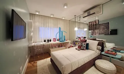 Cobertura &#224; Venda com 4 Suítes e 5 Vagas na Vila Mariana - SP, próximo ao Ibirapuera e Hospitais